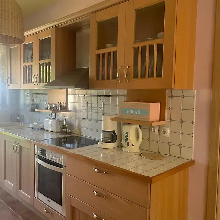 Oak Tree, Sea View Apartment, Karavomylos, Cephalonia Apartman Karavómilosz